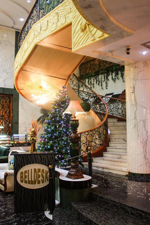 Grand Mayfair Hotel Дубай Экстерьер фото