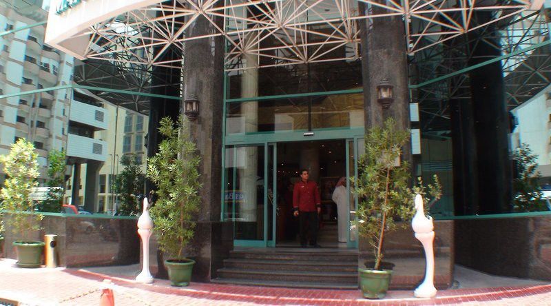 Grand Mayfair Hotel Дубай Экстерьер фото