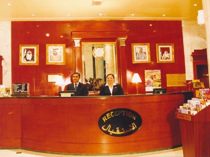 Grand Mayfair Hotel Дубай Экстерьер фото